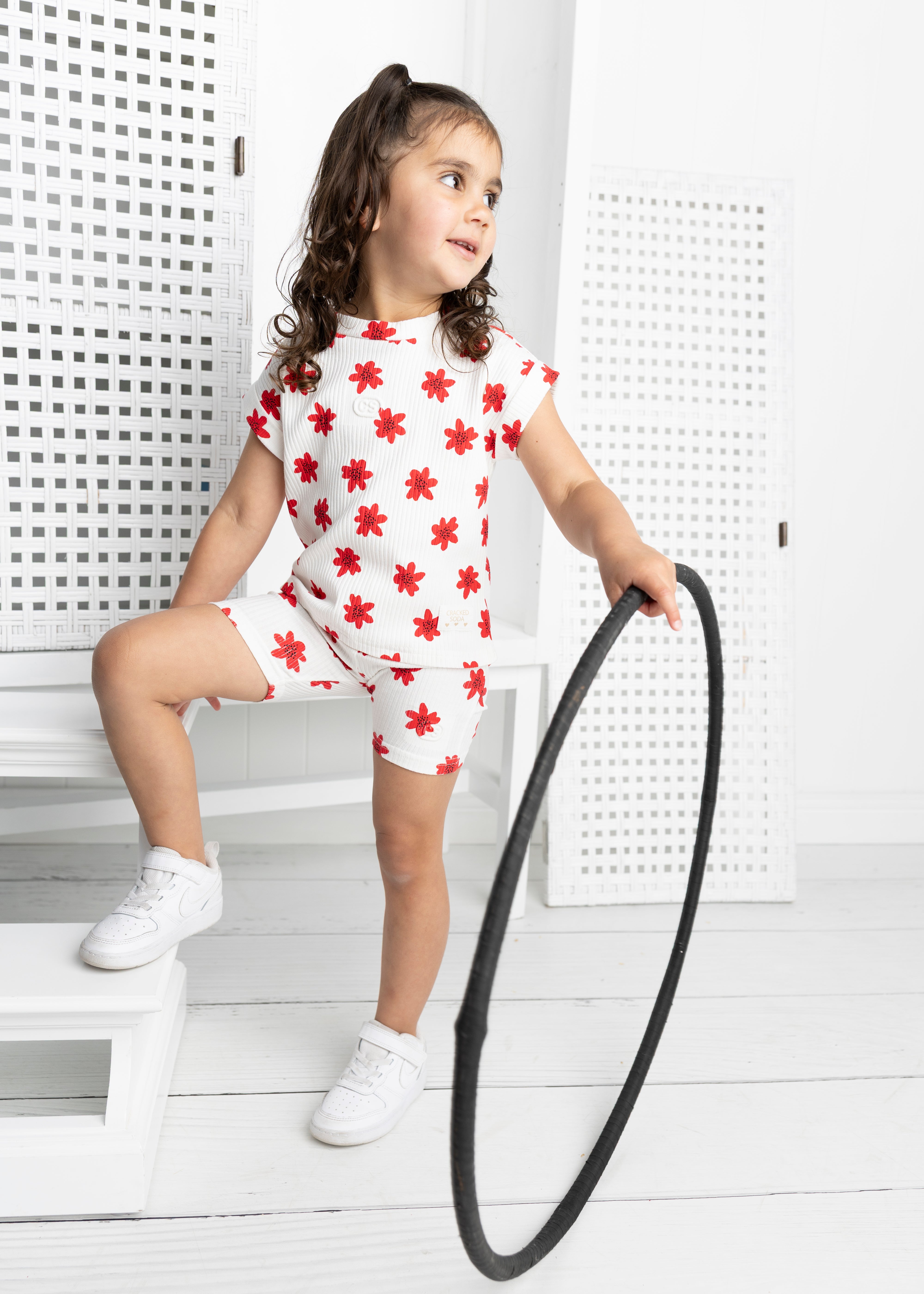 Poppy Flower White Print Shorts-Clothing-Cracked Soda