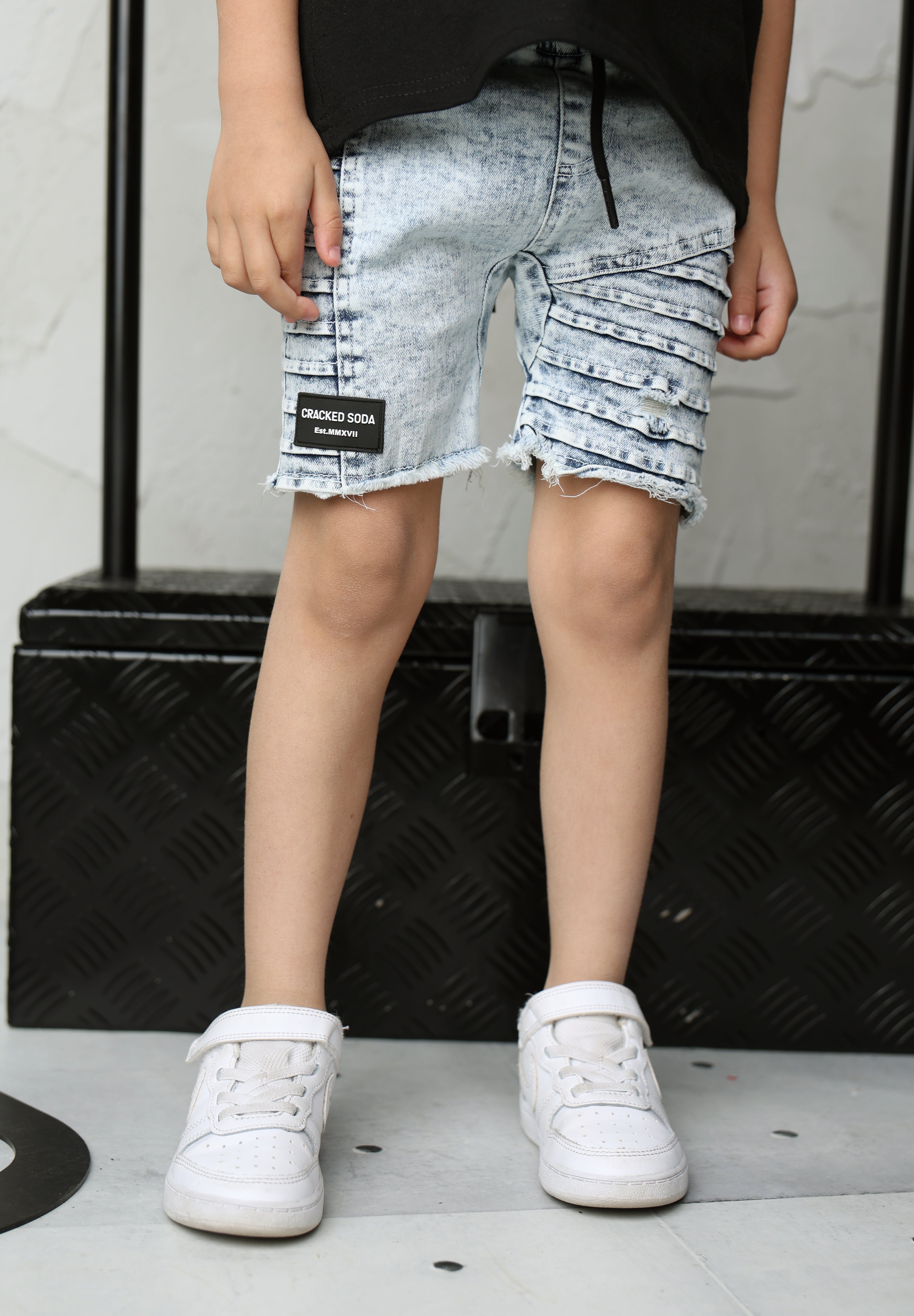 Rhodes Detailed Denim Shorts - Blue-Clothing-Cracked Soda