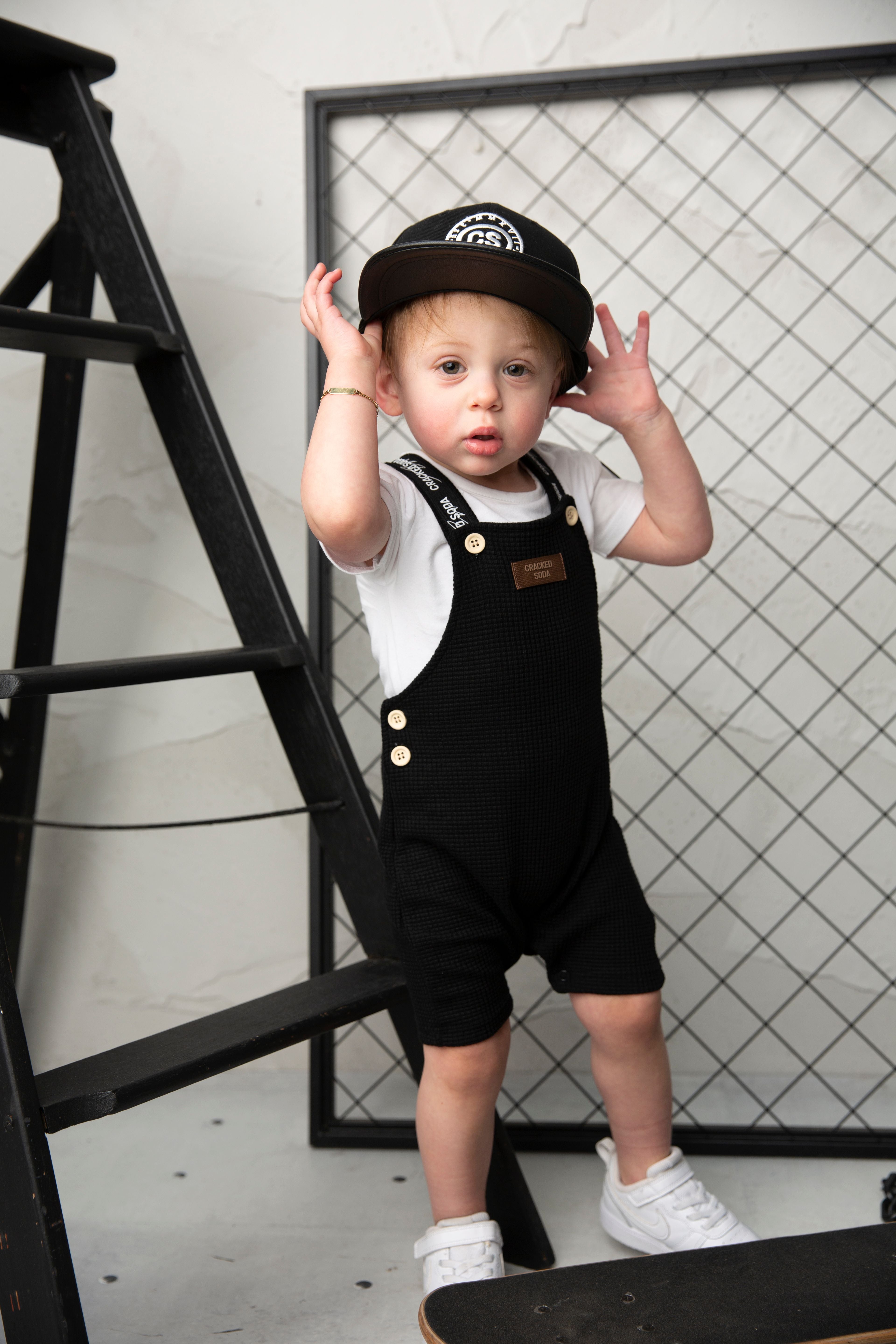 Luca Waffle Overal Set - Black-Clothing-Cracked Soda