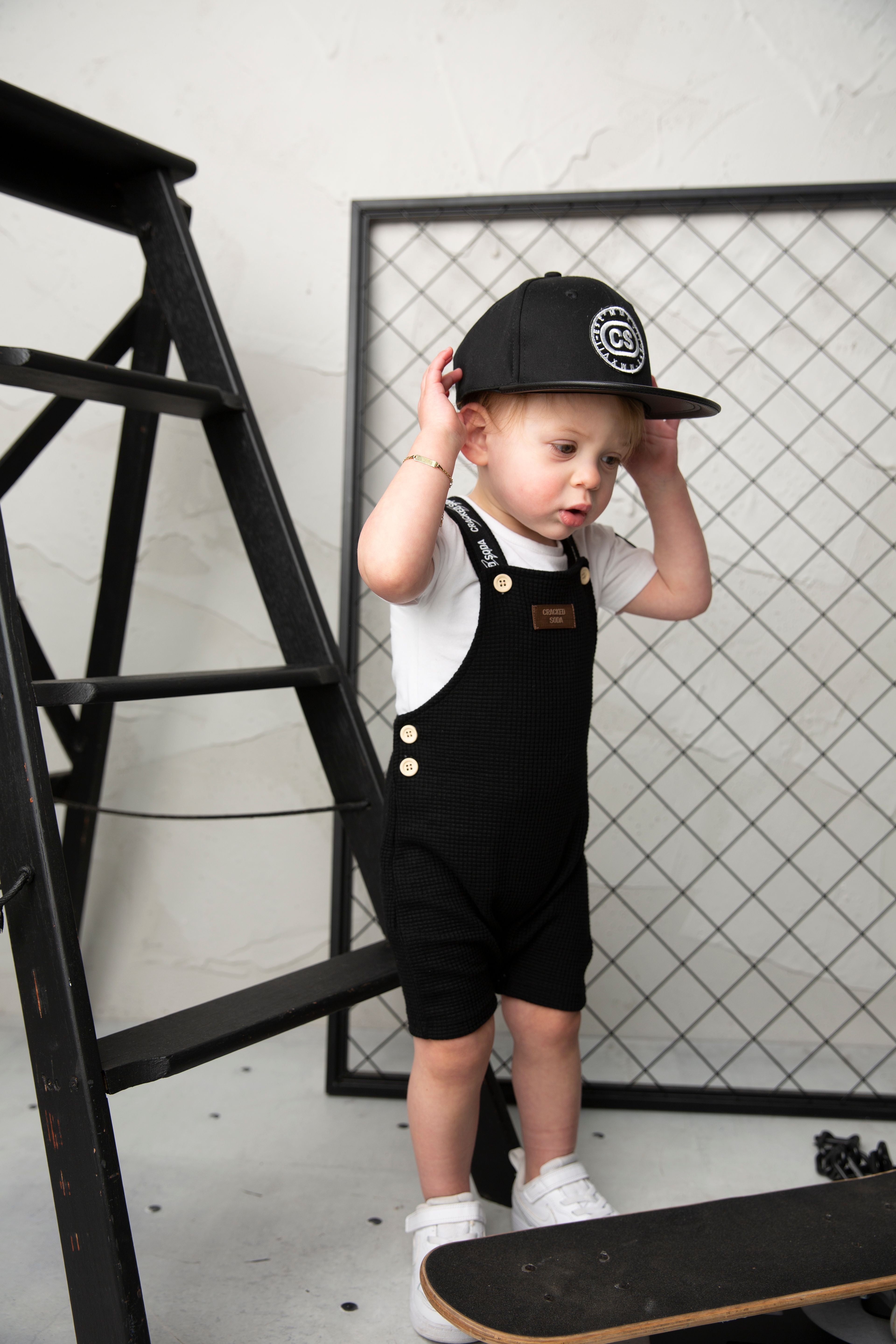 Luca Waffle Overal Set - Black-Clothing-Cracked Soda