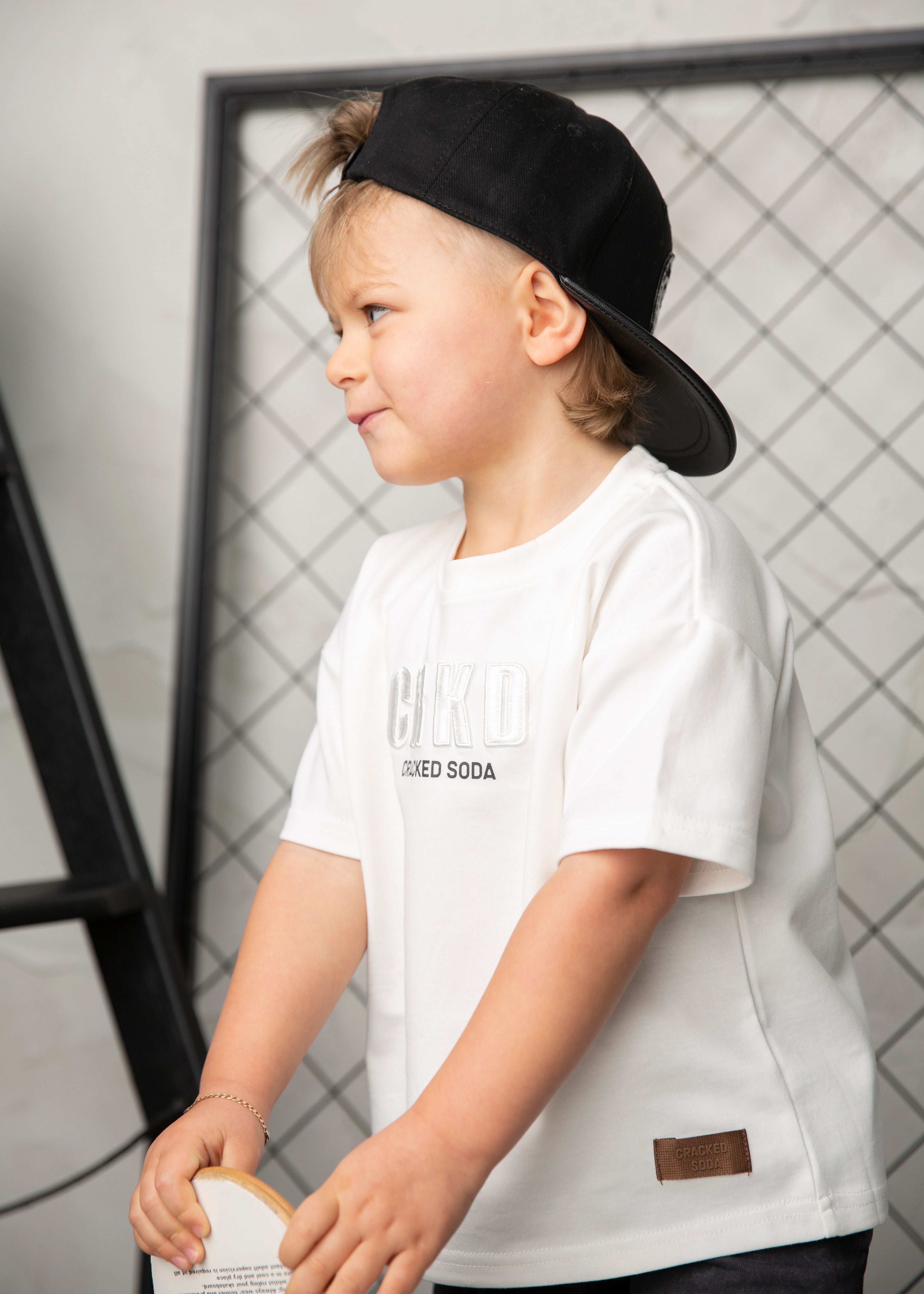 Dash Tee - White-Clothing-Cracked Soda