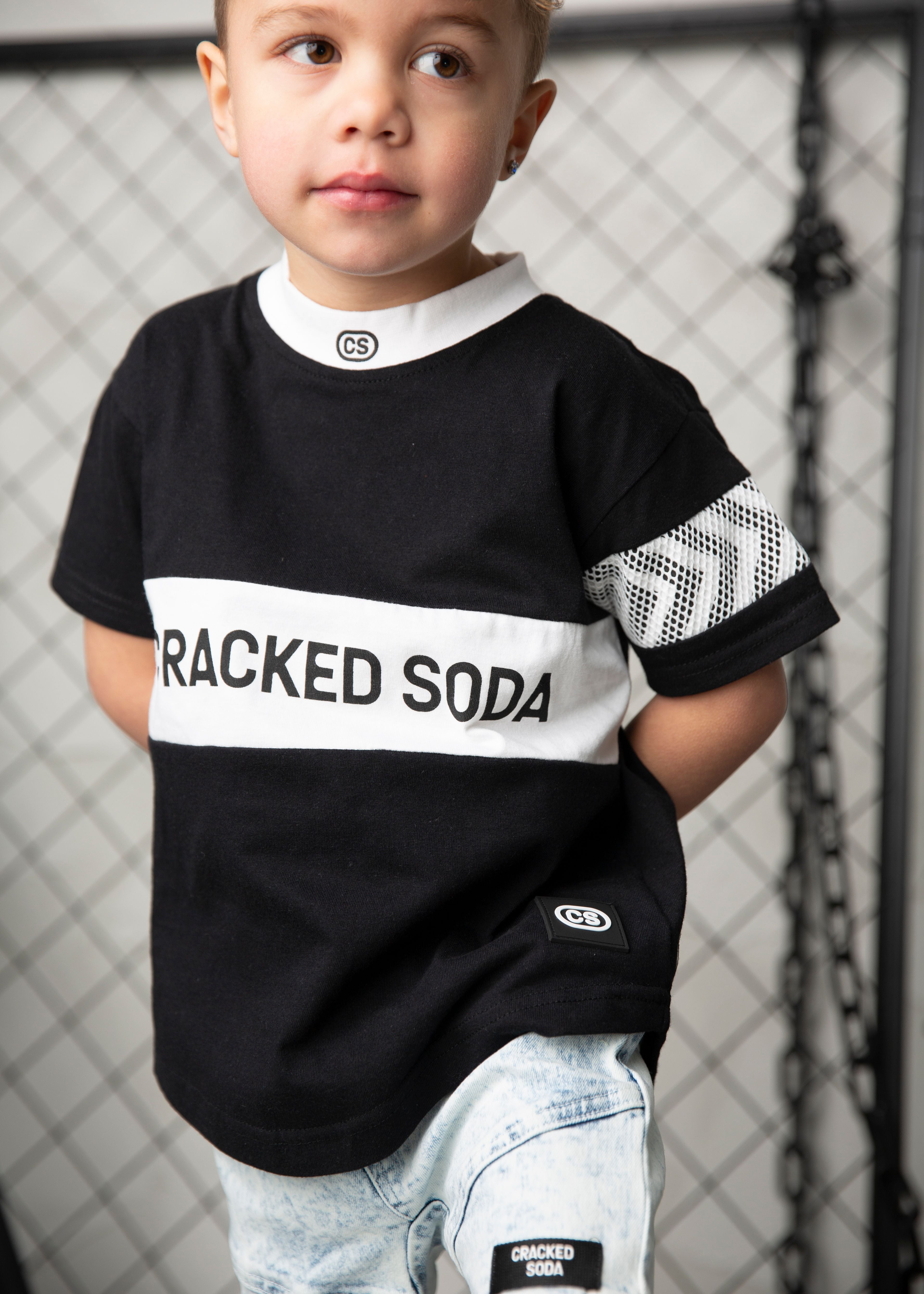 Luca Detailed Tee - Black-Clothing-Cracked Soda