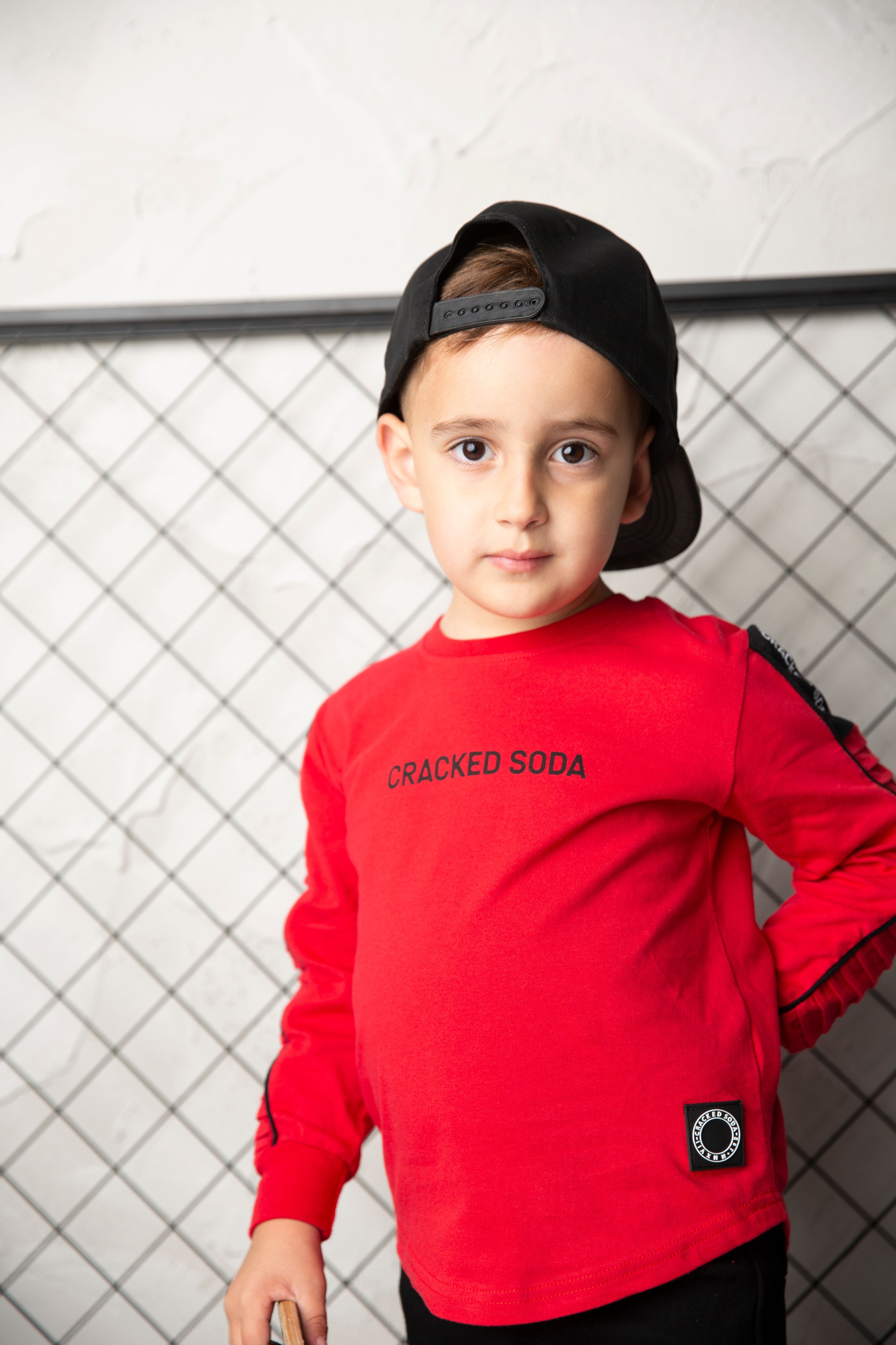 Sammy Detailed Tee - Red-Clothing-Cracked Soda