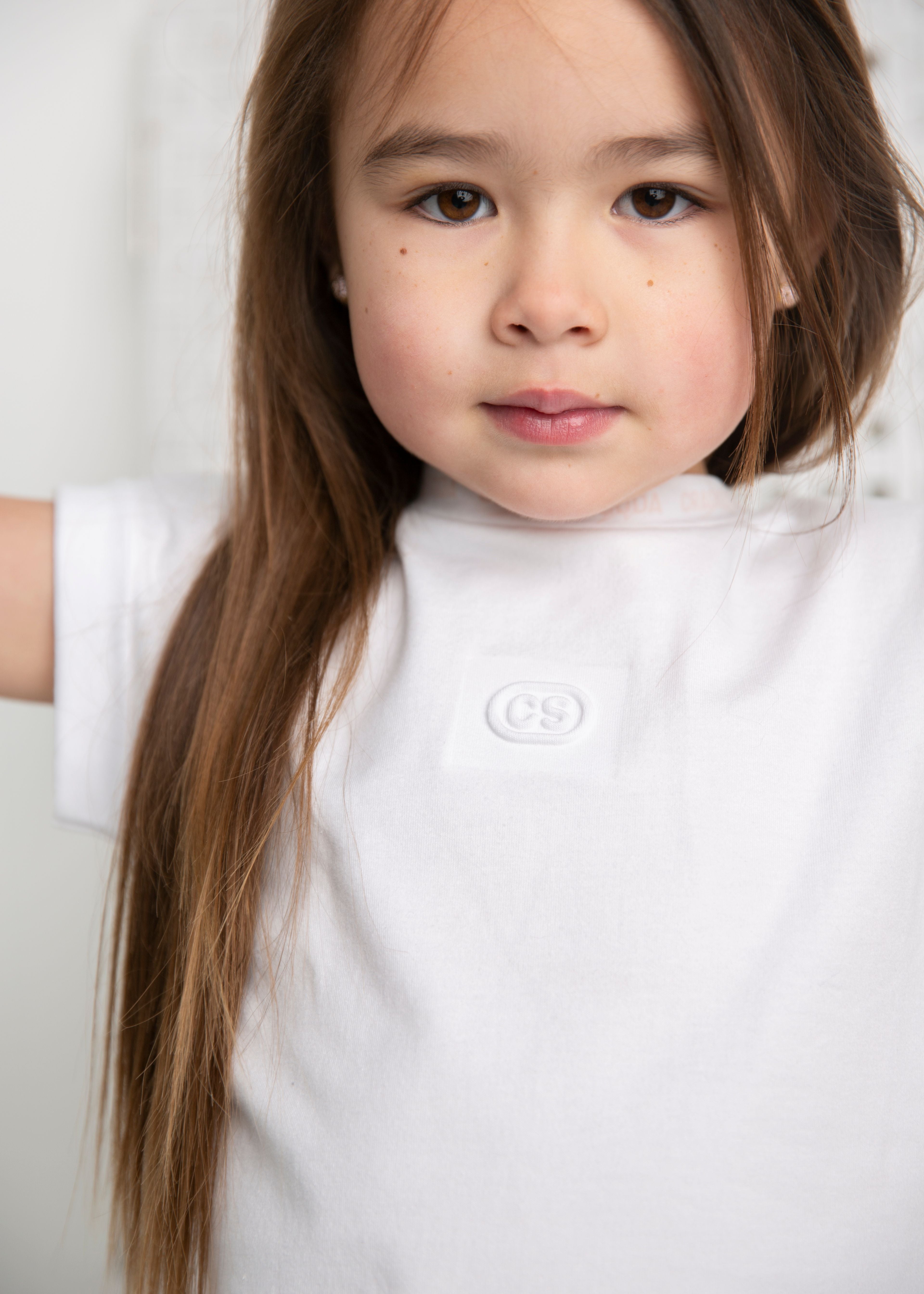 Emma Detailed Neck Tee - White-Clothing-Cracked Soda
