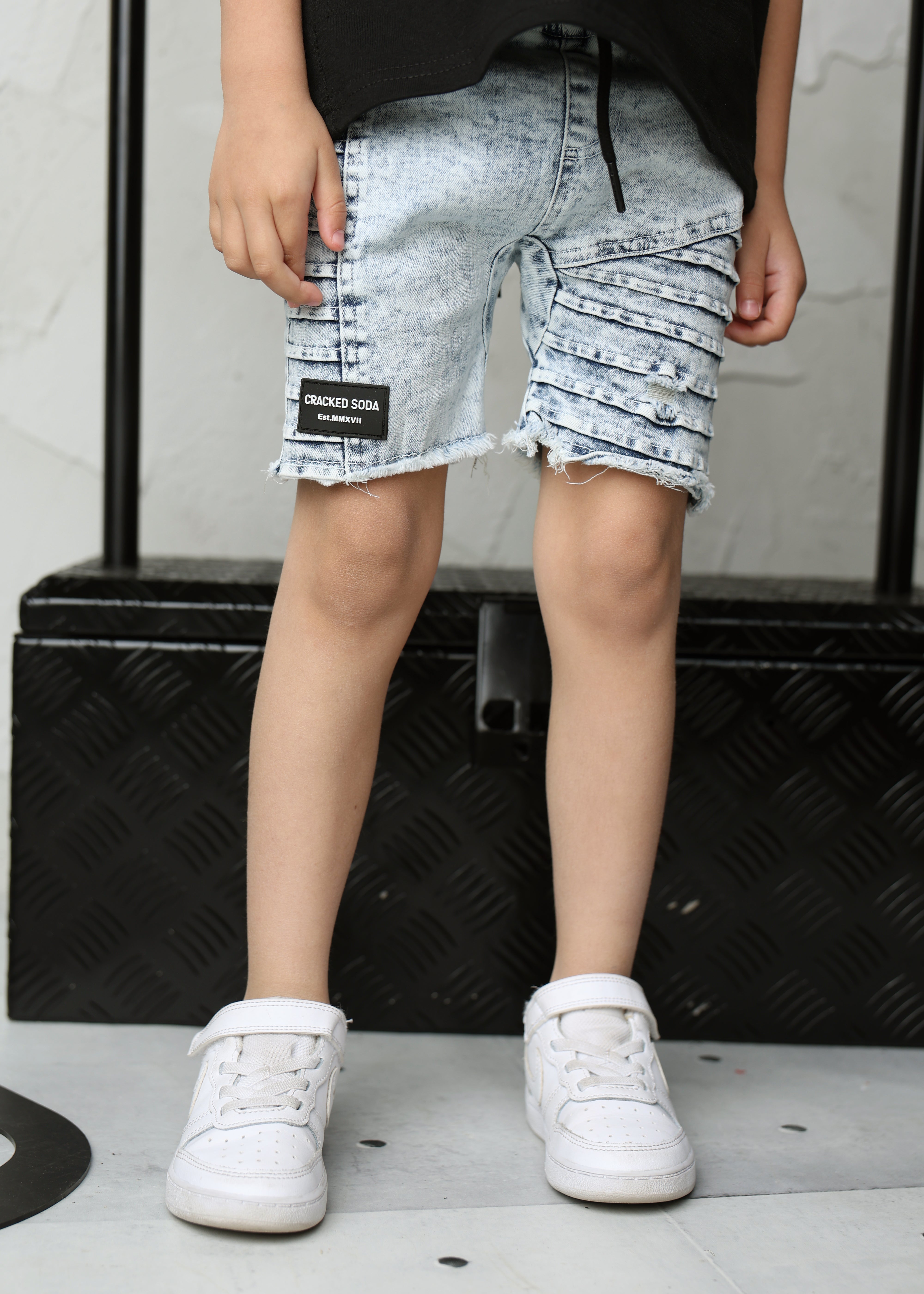 Rhodes Detailed Denim Shorts - Blue-Clothing-Cracked Soda