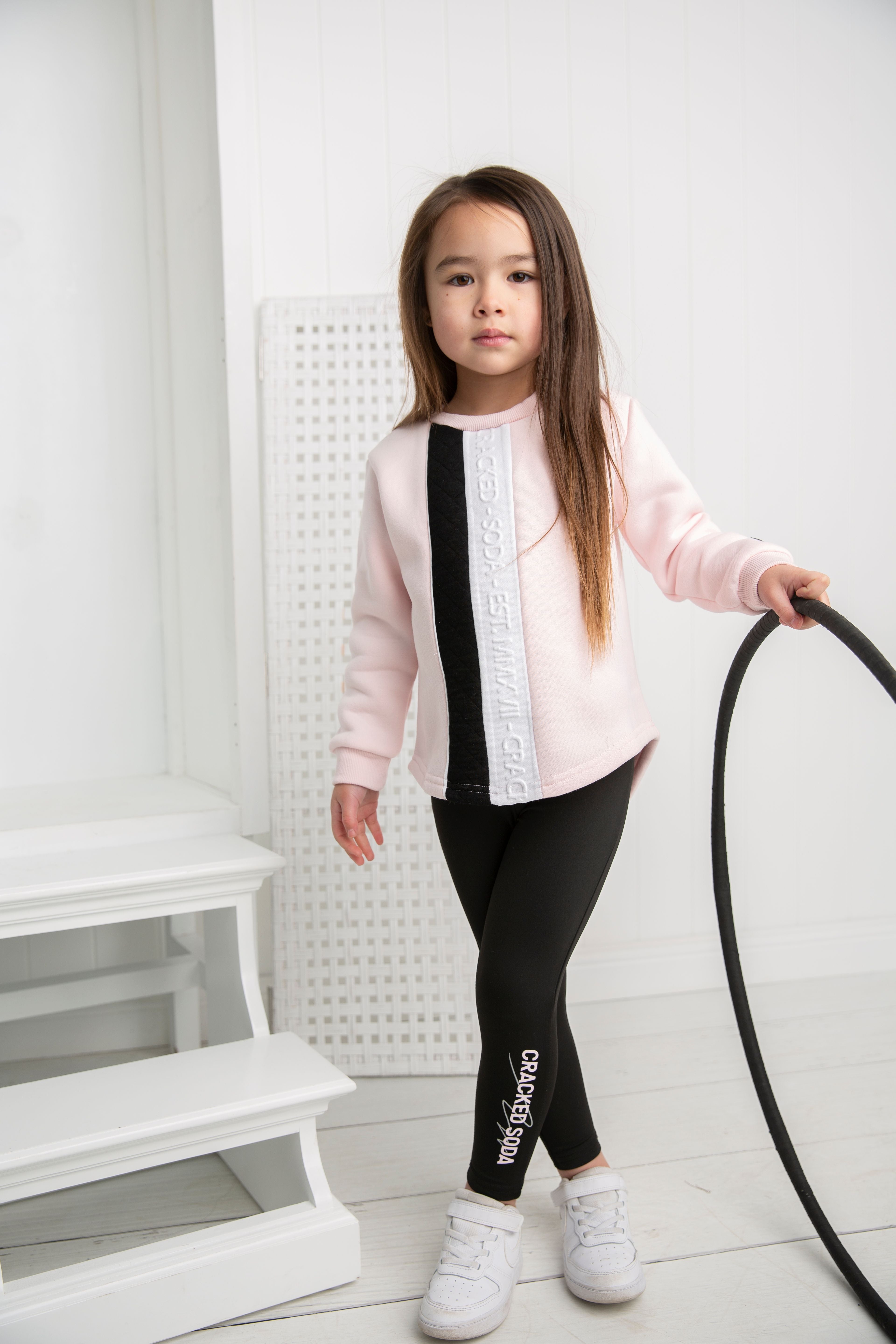 Cleo Detailed Crew and Legging Set-Cracked Soda