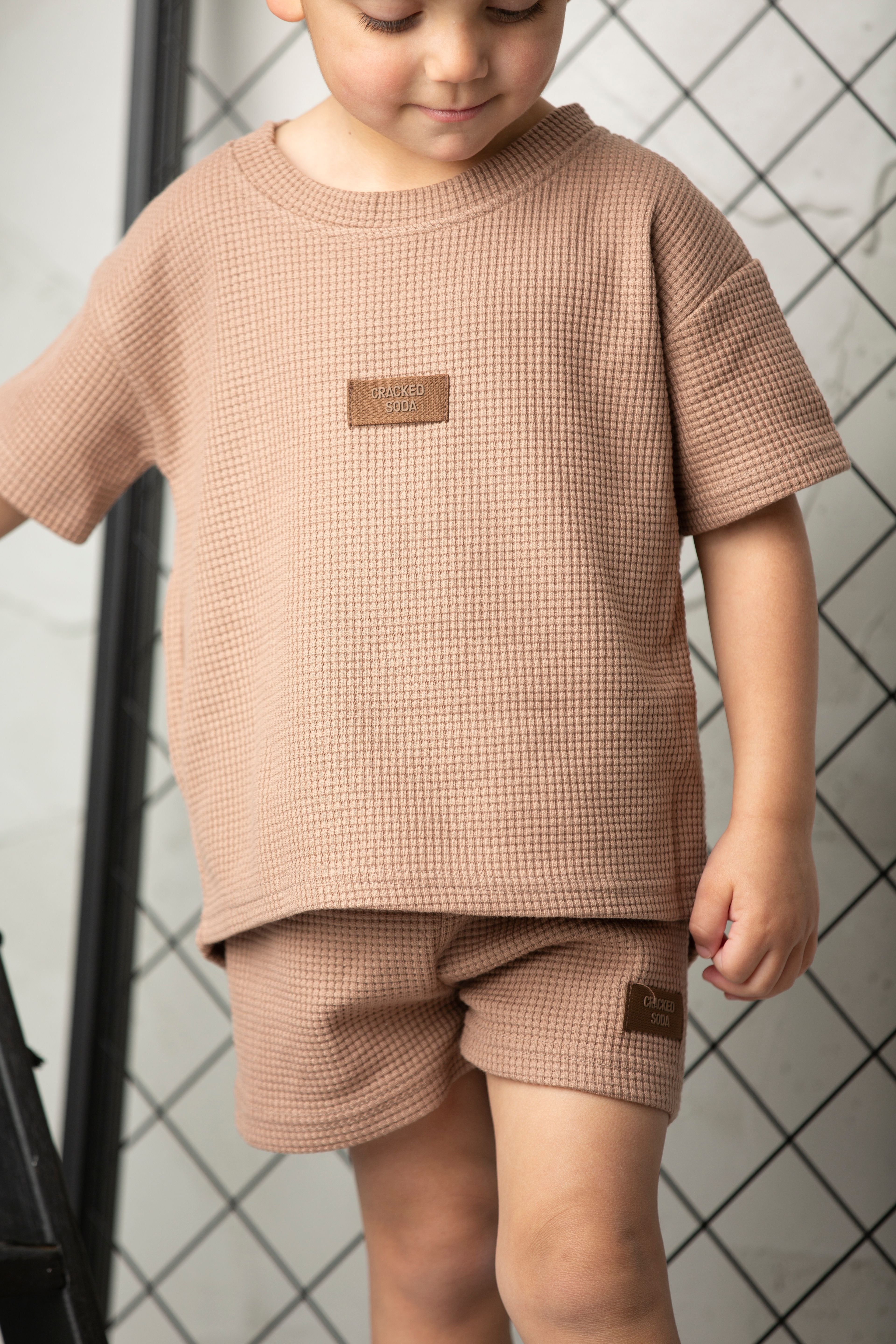 Dash Waffle Scoop Tee - Mocha-Clothing-Cracked Soda
