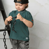Malachi Detailed Neck Tee - Forest