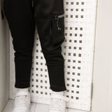 Tate Detailed Pocket Trackpants -  Black.